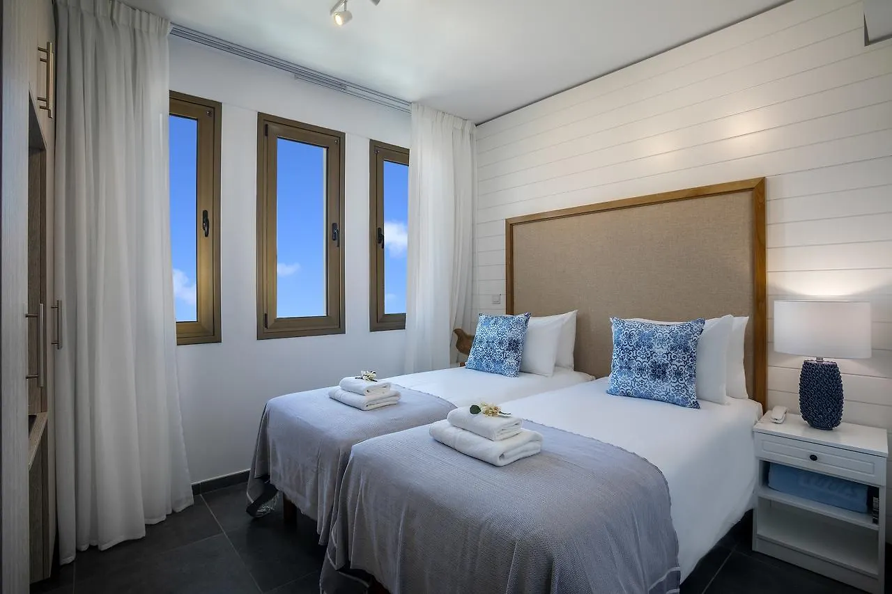 פרוטאראס Chris Le Mare Luxury Villa